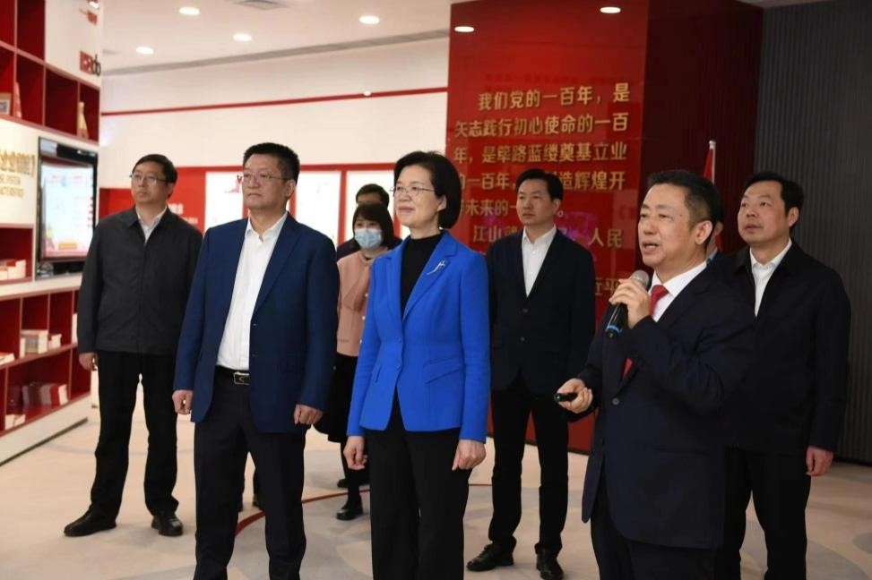 江苏省委常委、组织部部长沈莹调研w66国际1