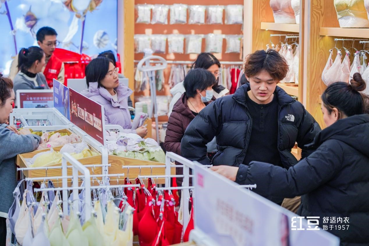 w66国际居家临沂万象汇春夏首秀3